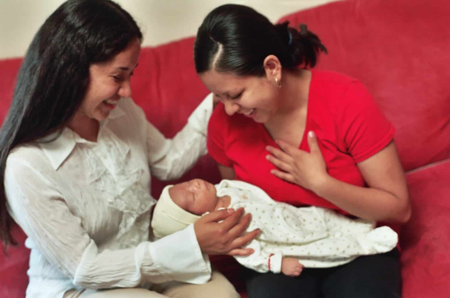 become a postpartum doula