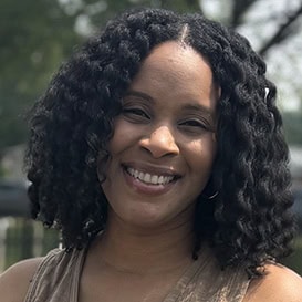 IJones_headshotcropped